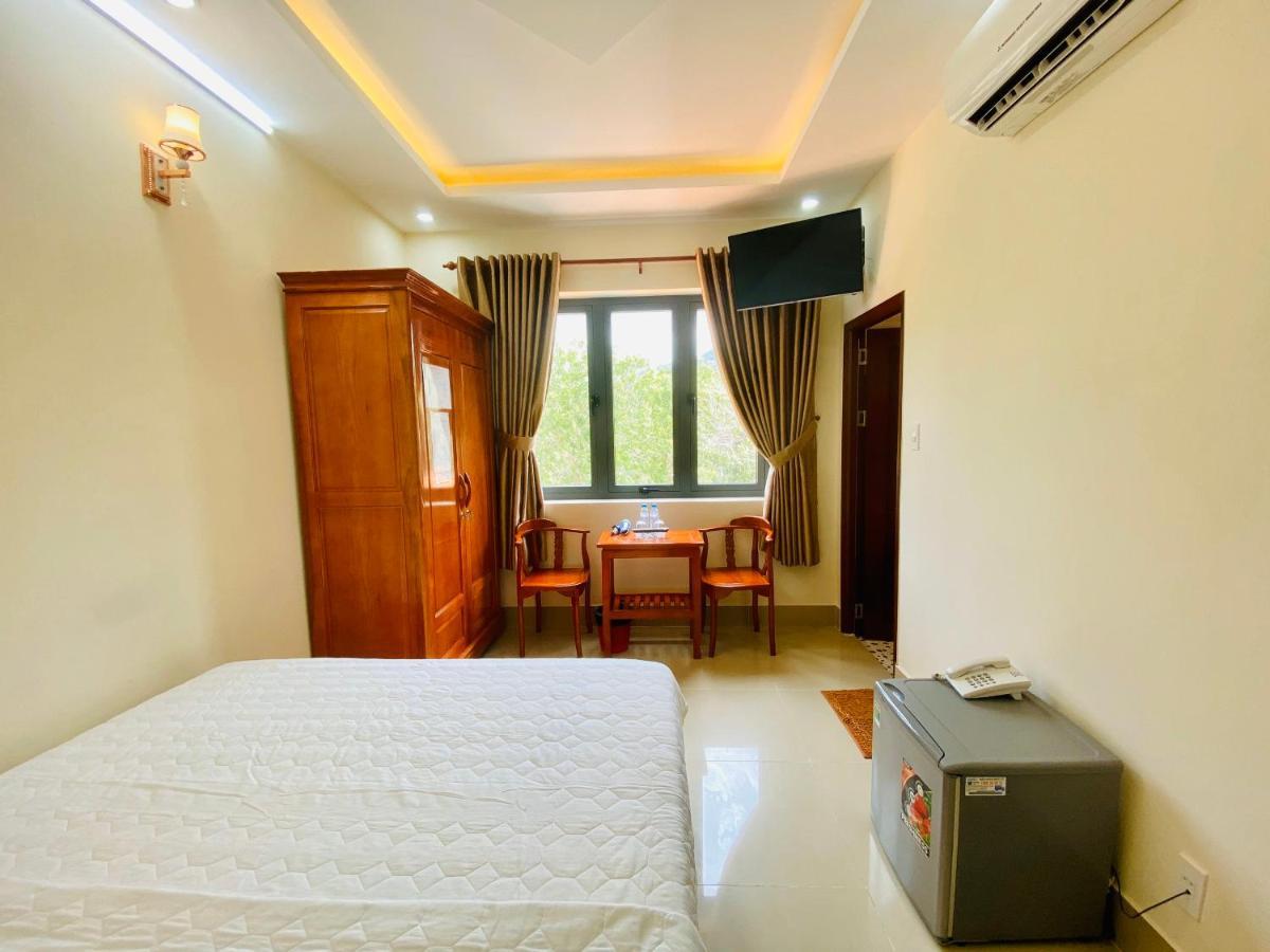 Khach San Phuc Loc An Con Dao Hotel Chi Khu Co Ong Buitenkant foto