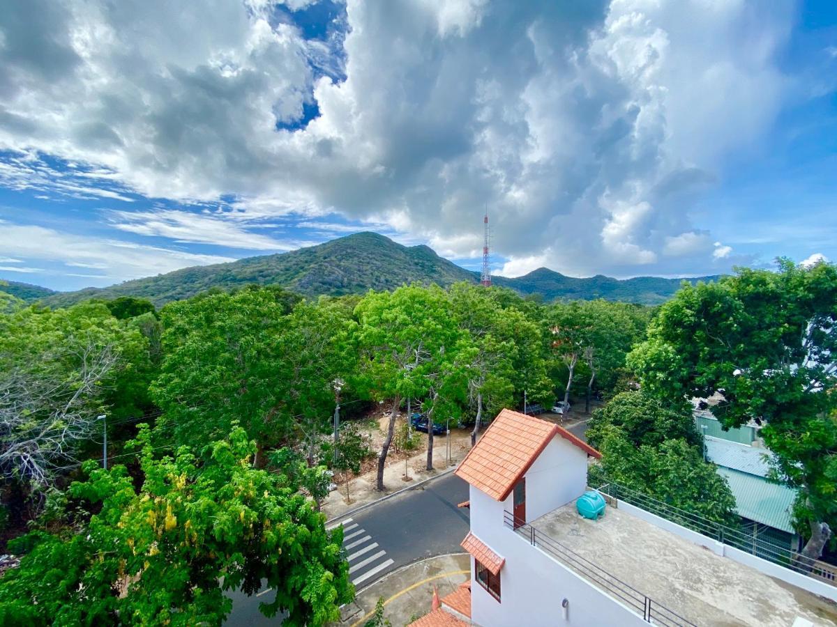 Khach San Phuc Loc An Con Dao Hotel Chi Khu Co Ong Buitenkant foto